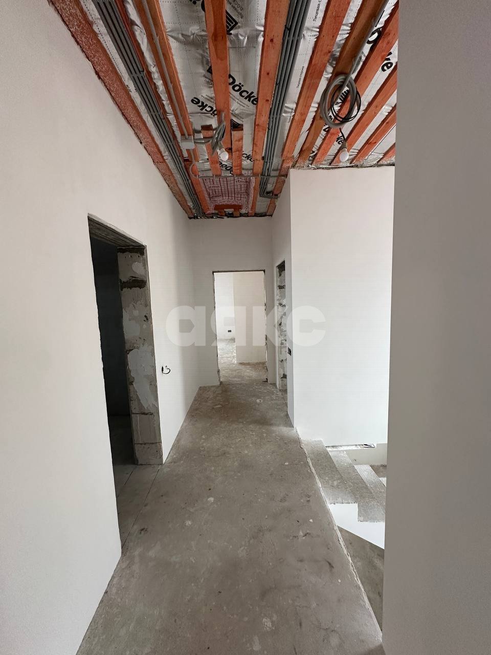 Фото №23: Дом 204 м² + 6 сот. - дачный  Спутник, ул. Звёздная