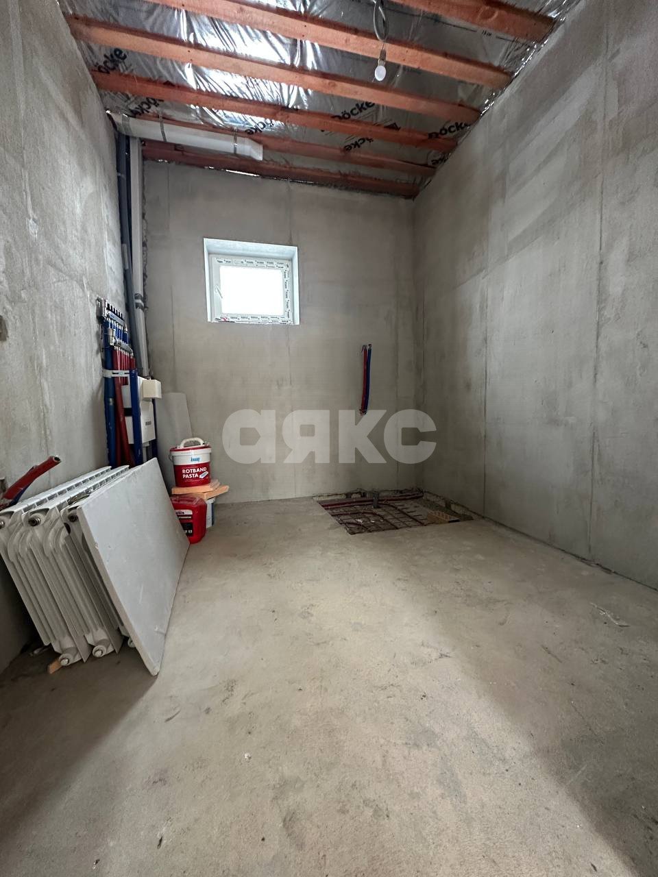 Фото №24: Дом 204 м² + 6 сот. - дачный  Спутник, ул. Звёздная