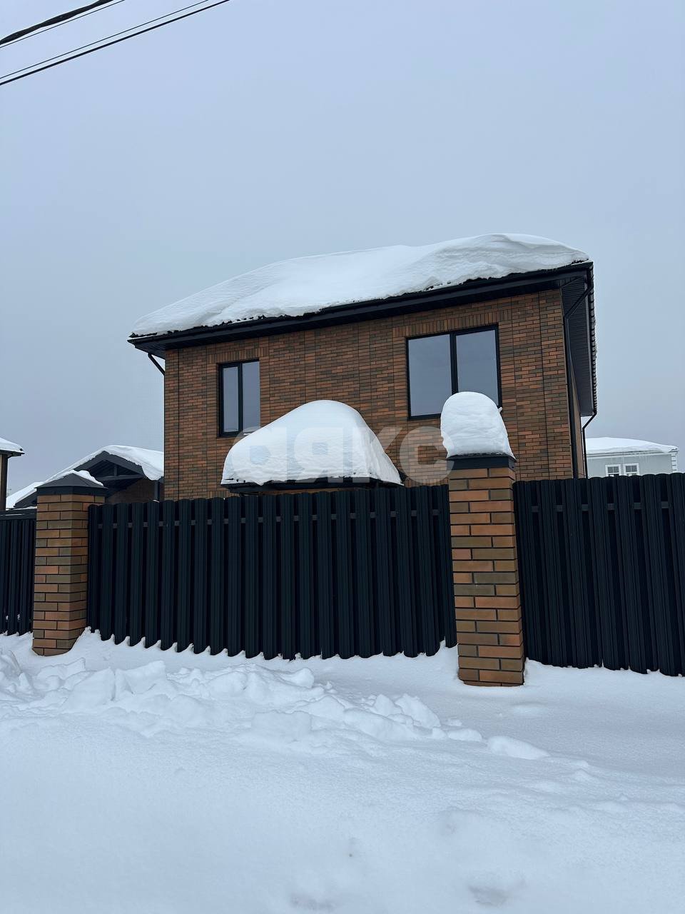 Фото №4: Дом 204 м² + 6 сот. - дачный  Спутник, ул. Звёздная